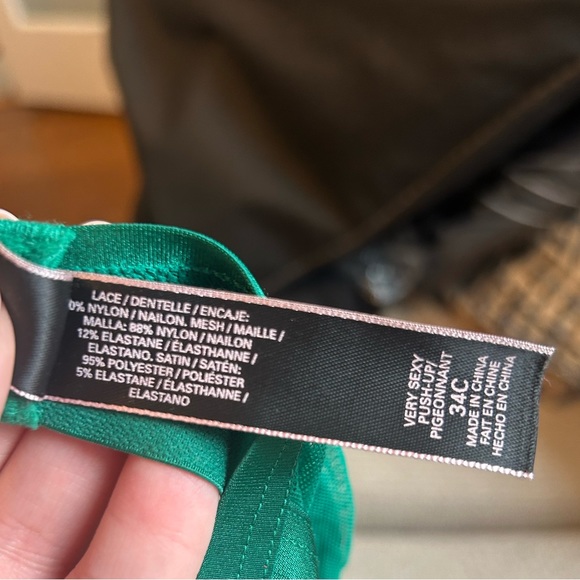 Victoria’s Secret “Very Sexy Push-up” Bra - Picture 5 of 6